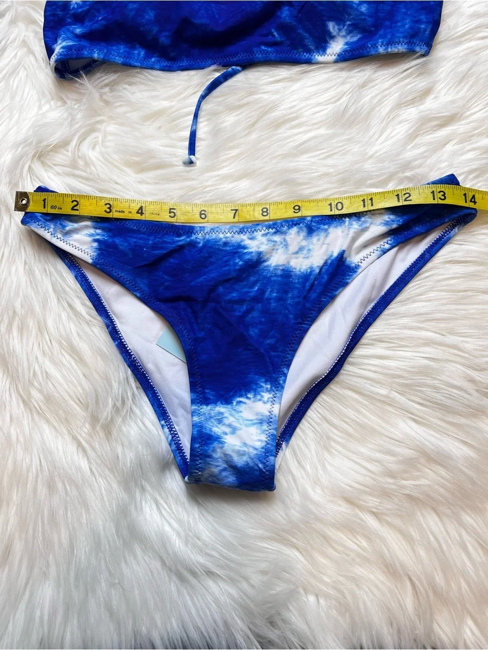 CUPSHE High Neck Halter Tie Dye Bikini Set. Size Small. New With Tags.